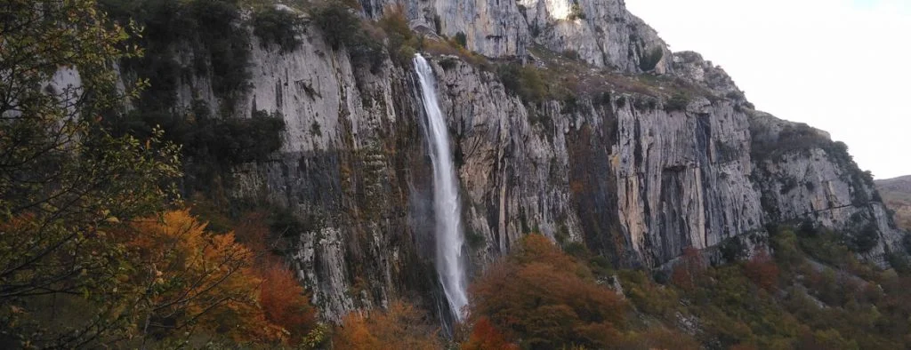 La Cascada del Asón