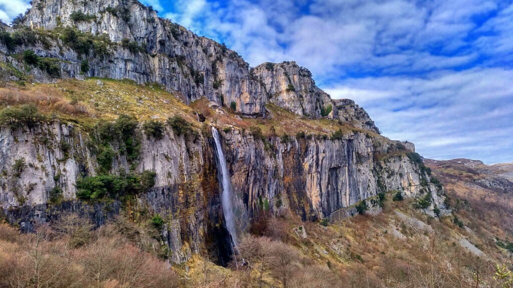 La Cascada del Asón 2018