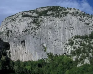 La Pared del Eco en Ramales de la Victoria