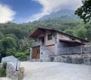 Apartamentos Rurales Brysire